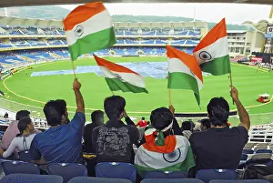 Category Historic EN Prints: Cricket fans at D Y Patil cricket stadium