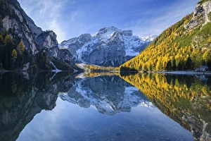 Croda del Becco, Seekofel, reflected in lake in autumn