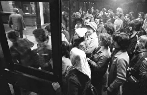 Crowd at the Dortmund Labour Office in the early hours of December 1981