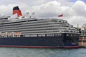 Cruise ship Queen Victoria, year of construction 2007