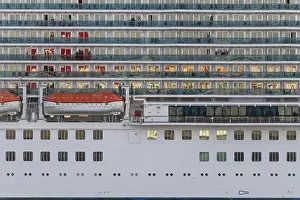 Cruise ship shelf Princess, Princess Cruises
