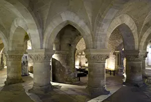 Crypt, St. Saint, Saint