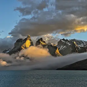 Cuernos del Paine in the morning