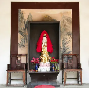 Cuiweiyuan (Cuiwei Park) was originally constructed during the Ming Dynasty somewhere between 1425 and 1435
