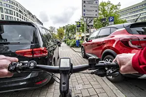 Cycling in the city, inner-city street