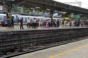 Dadar Railway Station, Mumbai, Maharashtra