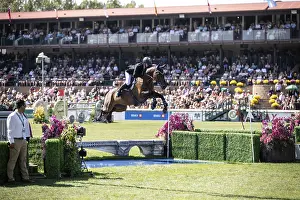 Category Historic EN Prints: Daniel Coyle of Ireland and riding Legacy compete in the first round of the 1