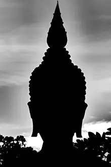 The dark head silhouette with historical helmet