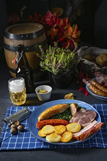Delicious Oldenburg kale with Pinkelwurst sausage