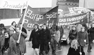 A demonstration with a DKP motorcade on 24 November 1973 in Essen against the driving bans on carless Sundays caused a