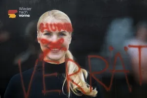 Denigration of a large poster for the 2025 Bundestag election by the CDU with Katja Strauss-Koster