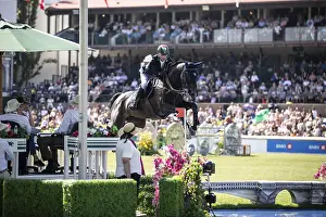 Category Historic EN Prints: Denis Lynch of Ireland and riding Vistogrand compete in the first round of the 1
