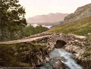 Derwentwater, Ashness Bridge and Skiddaw