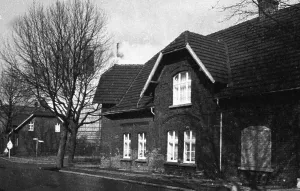 Despite the rather dilapidated condition of the colliery housing estate - here on 26 February 1973 in Bottrop - the RAG