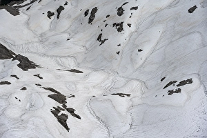 Category Mountain Landscapes Prints: Detail, old snow fields in a rock basin