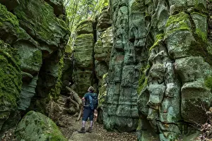 The Devil's Gorge, narrow, accessible gorge of sandstone rocks