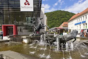 Diana Fountain on stony path