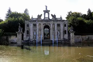 Diana's Pavilion, Diana's Portal