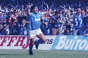 Diego Armando MARADONA (SSC Napoli) celebrates after scoring from a free kick to make it 1:1