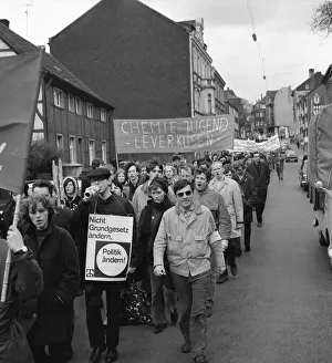 For disarmament and against nuclear weapons in Germany