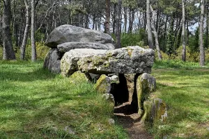 Dolmen de Mane-Kerioned near Plouharnel