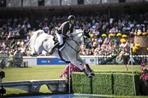 Category Historic EN Prints: Donald Whitaker of Great Britain and riding Millfield Colette compete in the first round of the 1