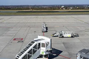 Category Historic EN Prints: Dortmund Airport, DTM, apron, in front of the terminal