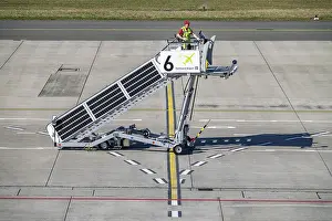 Category Historic EN Prints: Dortmund Airport, DTM, apron, in front of the terminal