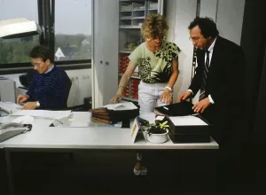 Dortmund Young employee in an MBP office on 2 5 1987