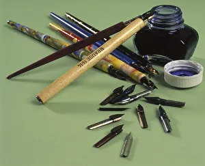 Drawing and writing pens and other office articles at the Brause company