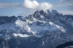 Dreitorspitze, mountains with snow