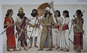 Dress fashion of the king and his retinue in Assyria