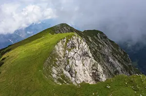 Drone image, view from the Gamsfeld into the Osterhorn group