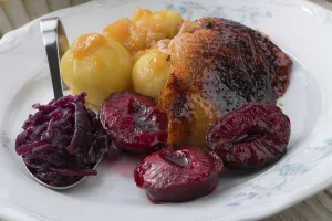 Category Oldtimer Prints: Duck with dumplings and pickled plum