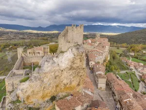 Duques de Frias castle, Frias