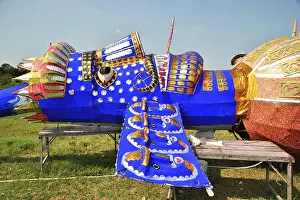 Effigy of Ravana under construction