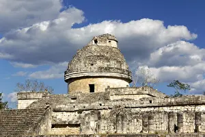 el caracol the snail mayan observatory ruin chichen itza Trending Item 1