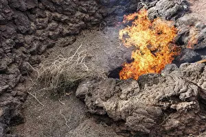El Diablo, fire from the lava fissure