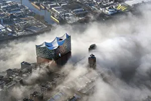 Elbe Philharmonic Hall, Seenebel