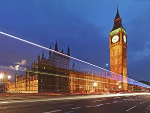 Elizabeth Tower or Big Ben at dusk