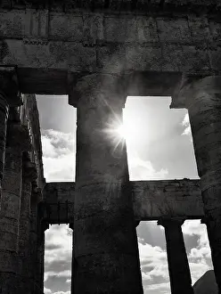Elymian Doric Temple, ruin, monochrome