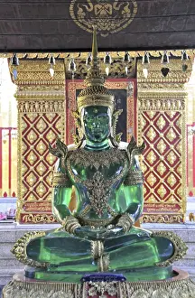 Emerald Buddha replica, Wat Phra That Doi Suthep Temple
