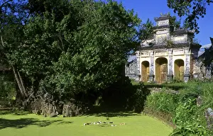 Emperor Gia Long ordered the construction of Hue Citadel in 1805