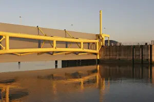 Ems barrier, building, Gandersum