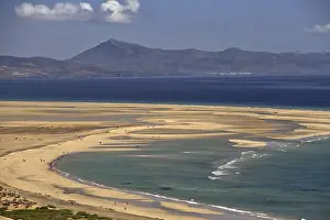 Endless beach Playa Risco del Paso
