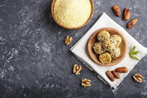 Energy ball cakes with dried apricots