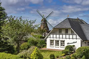 Engelmuhle windmill in Suderhafen