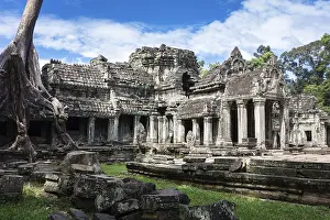 Entrance to ancient Preah Khan temple in Angkor