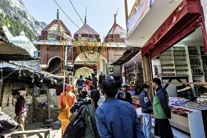 Entrance gate, Gangotri temple