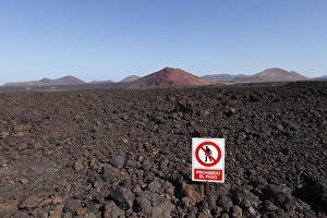 No Entry sign, Prohibito El Paso